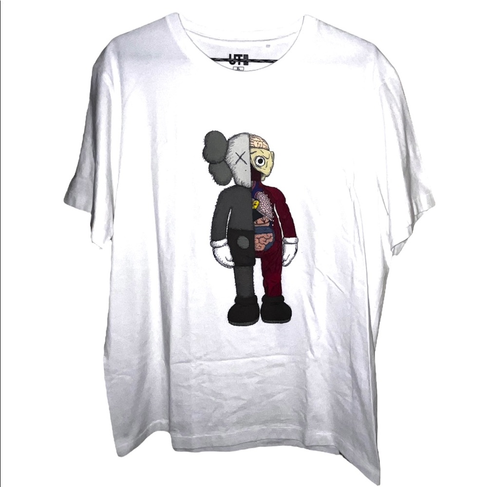 Kaws Tshirt